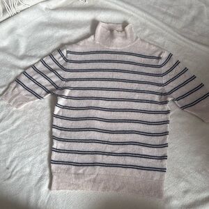 FRAME wool/cashmere striped sweater. Short sleeves. Black and beige. XS.